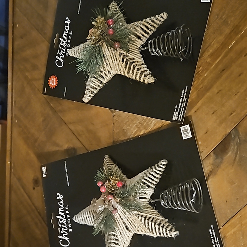 Pair (2) tree toppers
